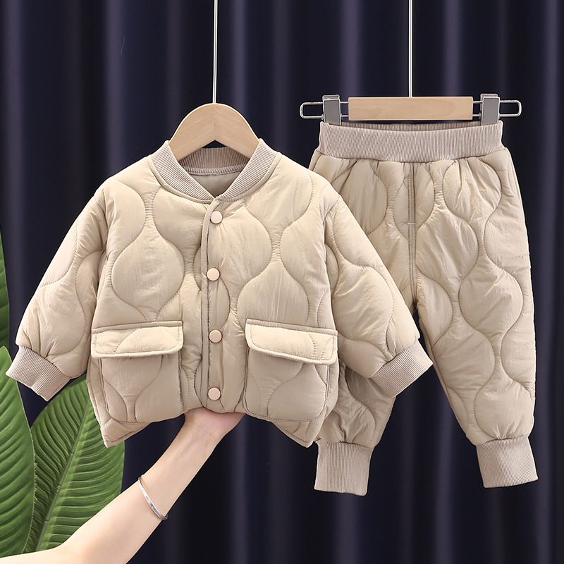 New Autumn and Winter Kids Set - Winter Clothing Activities For Toddlers บทวิจารณ์และราคา