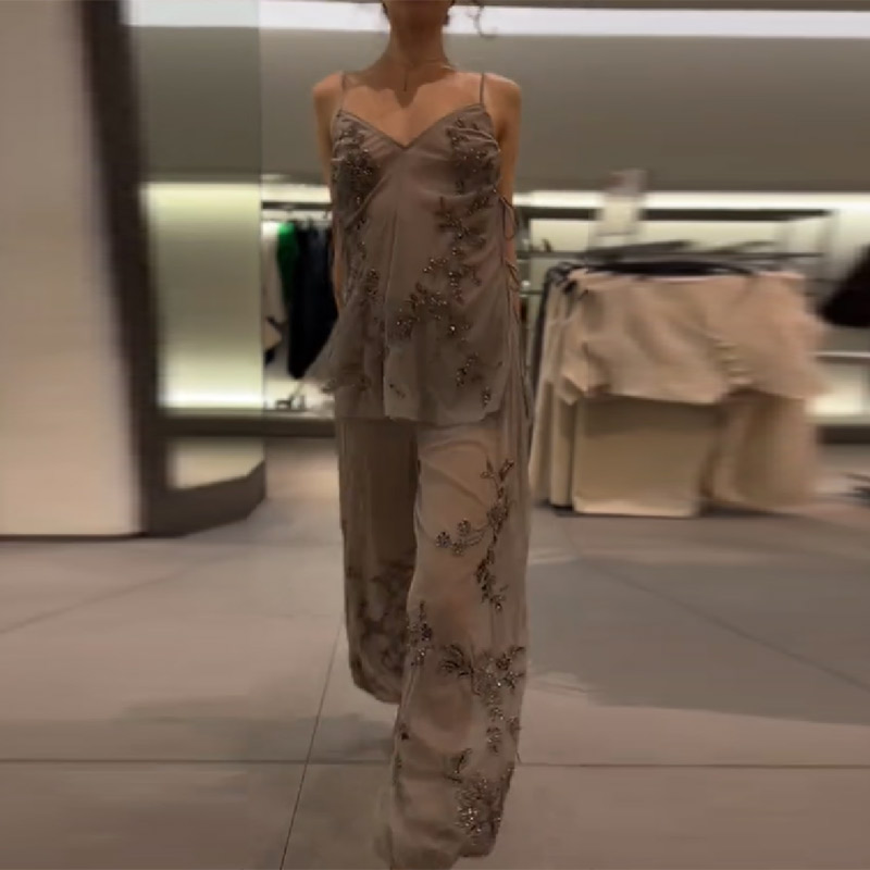 2026 New Women Grey Two-piece  - Winter Clothing Uae บทวิจารณ์และราคา